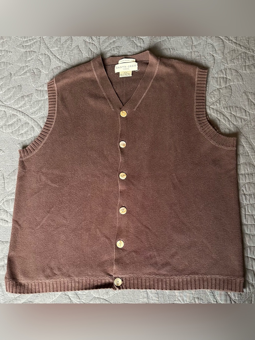 Men’s Earth Crew Canada Cotton Brown Button-Front Knit Vest